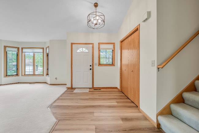 17745 82nd Way N in Osseo, MN - Building Photo - Building Photo