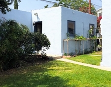 703 E Providencia Ave in Burbank, CA - Building Photo - Building Photo