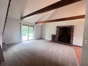 1795 Forest Lake Dr SE in Grand Rapids, MI - Building Photo - Building Photo