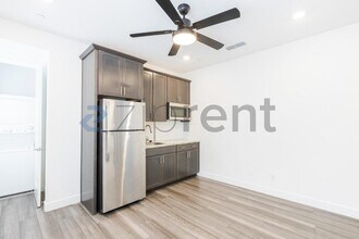 6193 Oberlander Dr in Roseville, CA - Building Photo - Building Photo