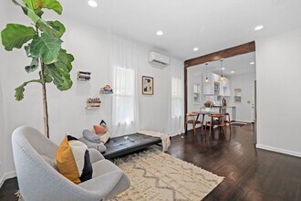 249 Columbia Pl, Unit 249 Columbia Pl in Los Angeles, CA - Building Photo - Building Photo