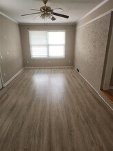 313 W South 4th St in Seneca, SC - Building Photo - Building Photo