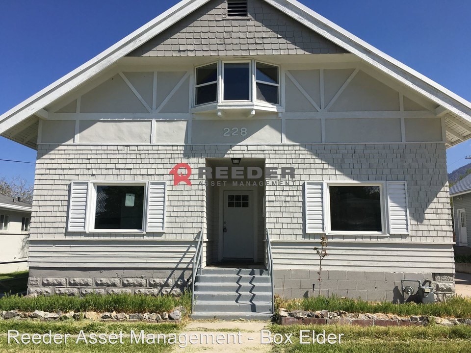 228 W 100 N in Brigham City, UT - Building Photo