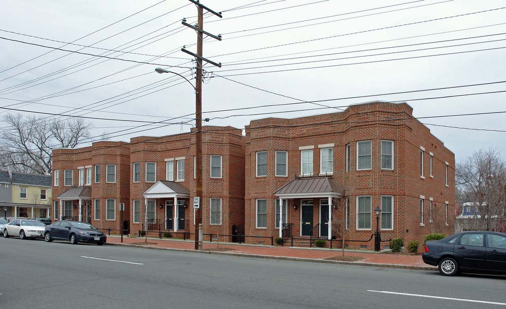 Emery Apartments in Washington, DC - Building Photo