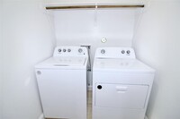 3419 Redbud St photo'