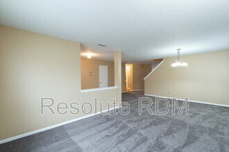 10804 Timothy Ln in Indianapolis, IN - Building Photo - Building Photo