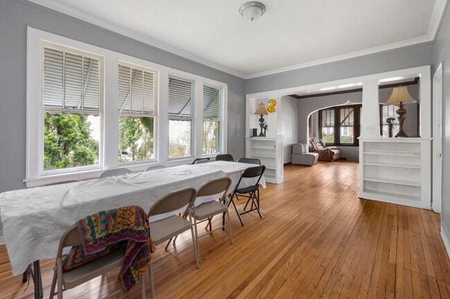 11527 S La Salle St in Chicago, IL - Building Photo - Building Photo