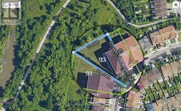 93 Mare Crescent in Toronto, ON - Building Photo - Building Photo
