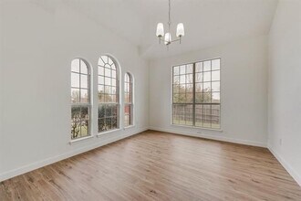 1362 Mill Crossing in Garland, TX - Building Photo - Building Photo