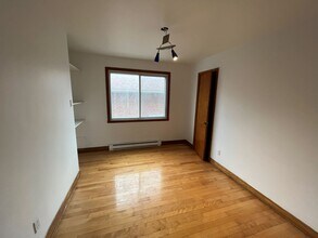 8570 De Teck Rue in Montréal, QC - Building Photo - Building Photo