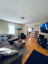 13 Marland Rd in Worcester, MA - Foto de edificio - Building Photo