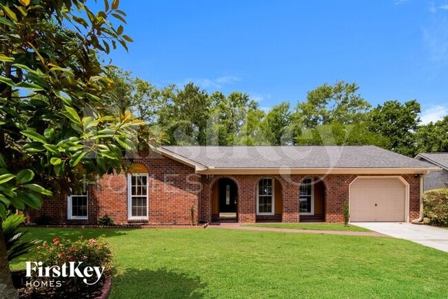 property at 8157 N Ridgebrook Dr