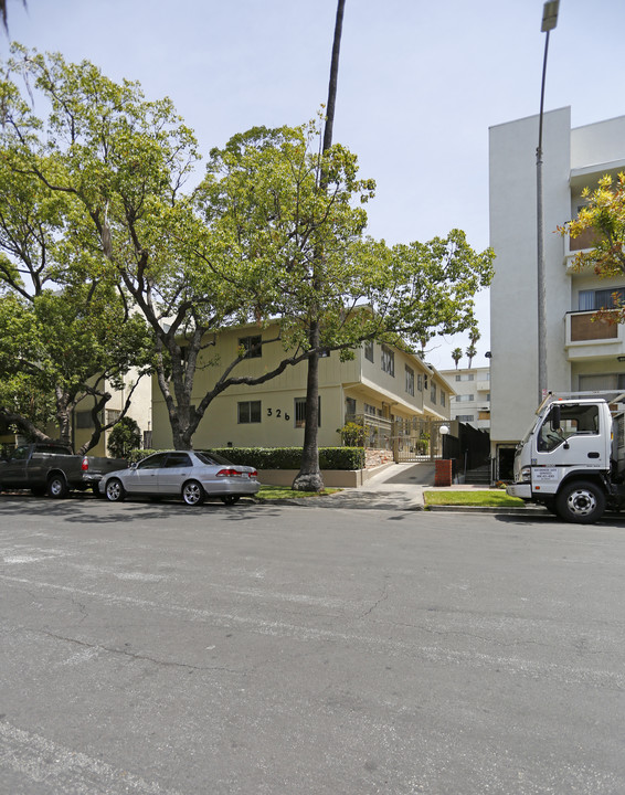 326 S Gramercy Pl in Los Angeles, CA - Foto de edificio