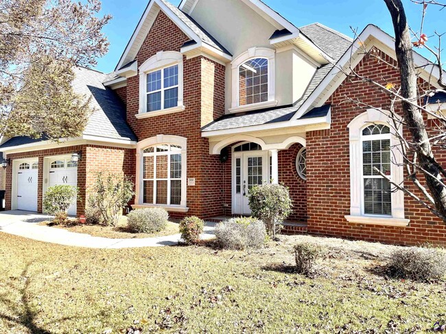 property at 300 Pembroke Pointe