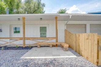 203 S L St in Pensacola, FL - Building Photo - Building Photo