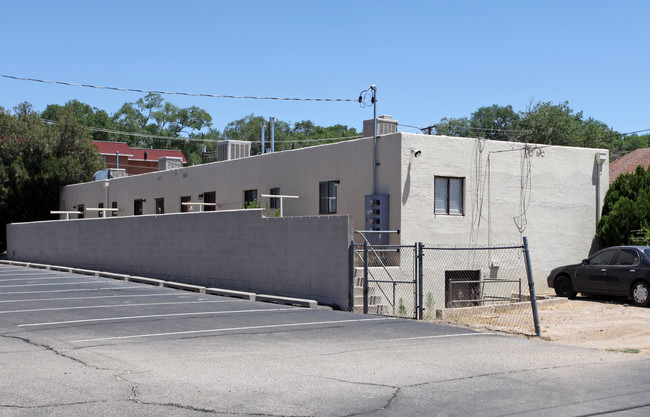 521-525 Cedar St SE in Albuquerque, NM - Foto de edificio - Building Photo