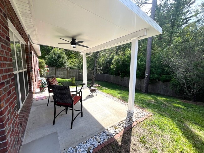527 Wallington Rd in Wilmington, NC - Building Photo - Building Photo
