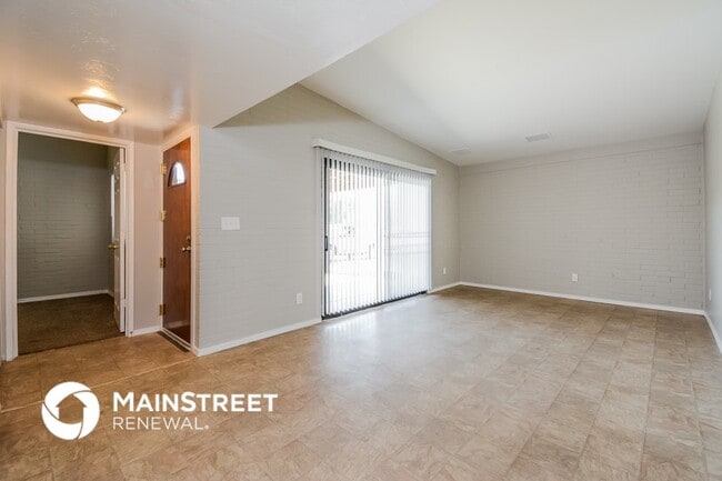 734 W Holladay Dr in Tucson, AZ - Building Photo - Building Photo