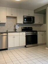 683 Boylston St in Newton, MA - Building Photo - Building Photo