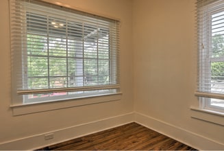 433 W Poplar St in Johnson City, TN - Building Photo - Building Photo