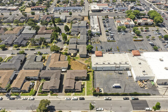 181 Greentree Ln in La Habra, CA - Building Photo - Building Photo