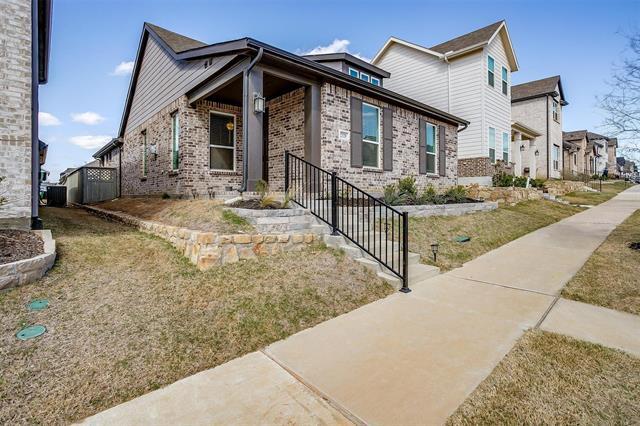 2320 Stella Ln