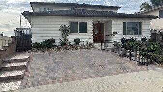 985 W 9th St, Unit 1 in San Pedro, CA - Building Photo