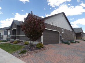 6520 Golden Briar Ln in Colorado Springs, CO - Building Photo - Building Photo