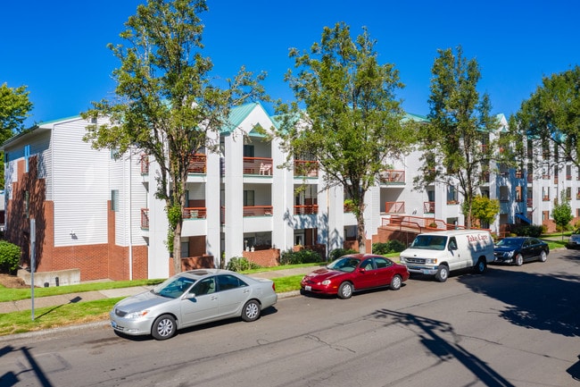 Elms Retirement Center in Forest Grove, OR - Building Photo - Building Photo