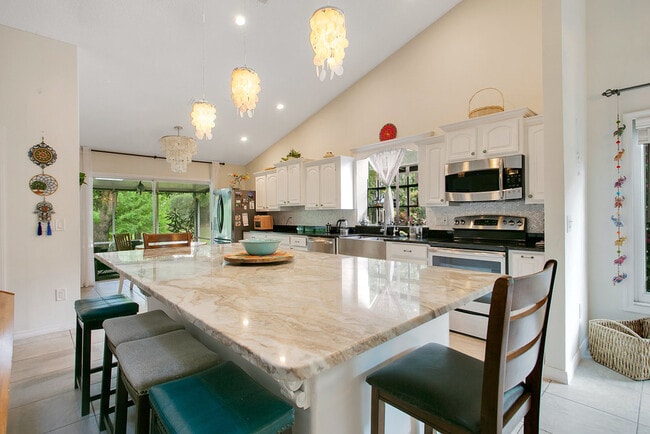 3411 Windy Wood Dr in Orlando, FL - Building Photo - Building Photo