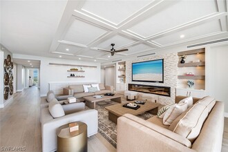 13945 Old Coast Rd in Naples, FL - Building Photo - Building Photo