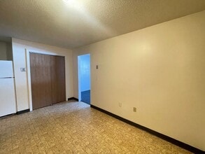 185 Loudon Rd in Concord, NH - Foto de edificio - Building Photo