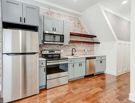 4219 W Girard Ave, Unit C in Philadelphia, PA - Building Photo