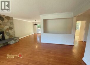 2520 Derbyshire Way in North Vancouver, BC - Building Photo - Building Photo