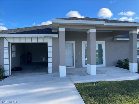 2328-2330 Park Rd in Lehigh Acres, FL - Foto de edificio - Building Photo