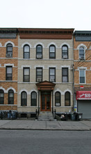 210 Wyckoff Ave in Brooklyn, NY - Building Photo - Building Photo