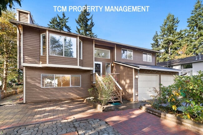 15703 Midvale Ave N in Shoreline, WA - Building Photo - Building Photo