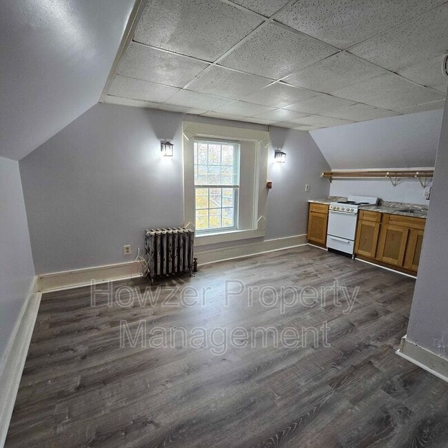 property at 109 Green St