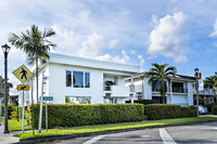 The Sapphire in Lake Worth, FL - Building Photo - Building Photo