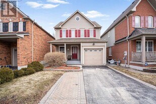 25 Cranston Ave in Ajax, ON - Building Photo