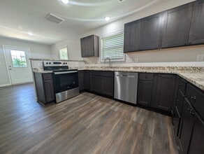 709 E 9th St in Columbia, TN - Building Photo - Building Photo