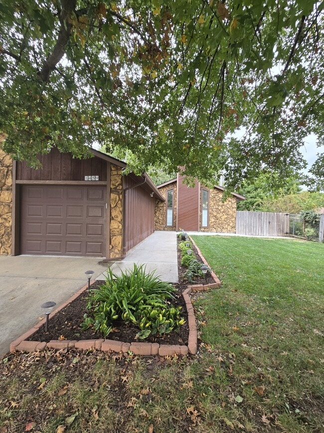 property at 1459 N Westgate St