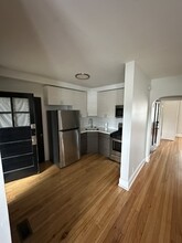 7555 S Eberhart Ave in Chicago, IL - Building Photo - Building Photo