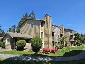 Hillcrest Estates in Everett, WA - Foto de edificio - Building Photo
