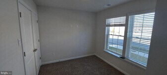 1928 Fauna Dr in Frederick, MD - Building Photo