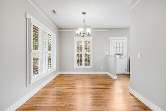 102 Estelle Park Dr in Asheville, NC - Building Photo - Building Photo