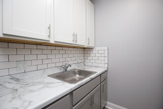 4241 N Kenmore Ave in Chicago, IL - Building Photo - Building Photo