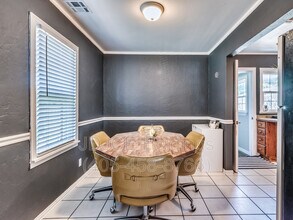906 N Lilac Ln in Midwest City, OK - Building Photo - Building Photo