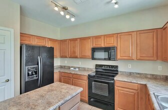 2419 W Alta Vista Rd in Phoenix, AZ - Building Photo - Building Photo