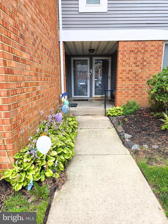 property at 402 Mulberry Cove